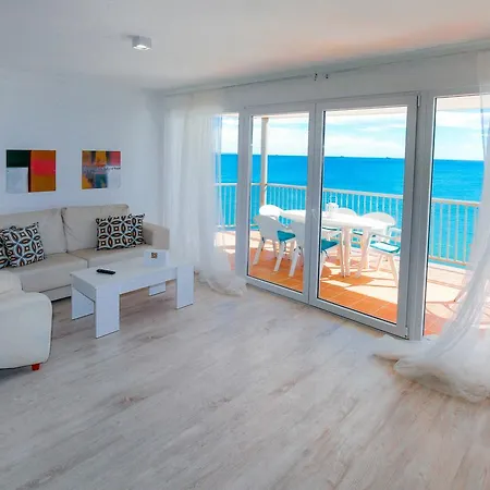 Aquamar Planet Costa Dorada Only Families Апартаменты
